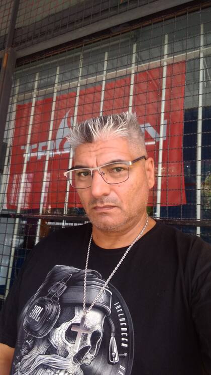 Manuel Acuña todavía vive cerca del lugar en el que existió el cuartel militar de La Tablada