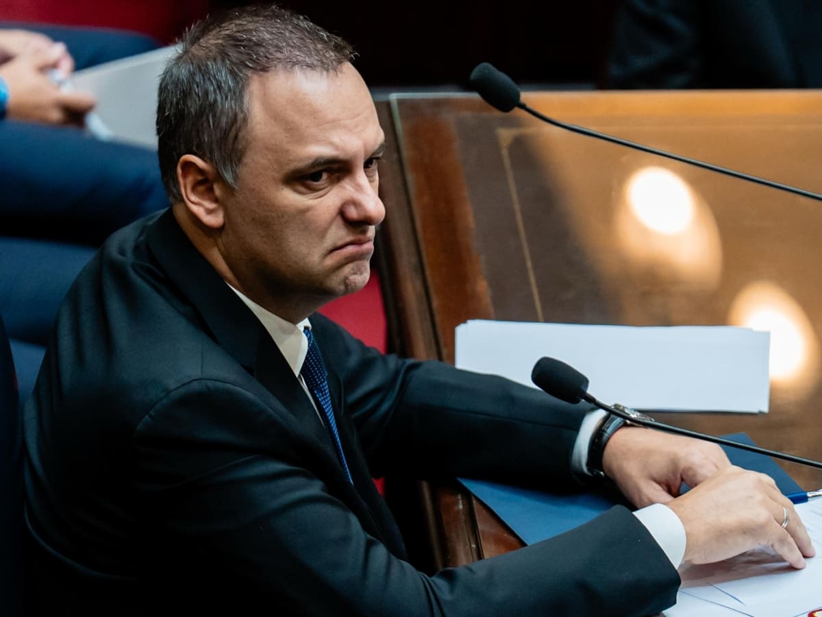 La Justicia revisa los gastos de Manuel Adorni y escuchará a otro testigo en la causa - LA NACION