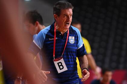 Manuel Cadenas, entrenador de la selección argentina de handball en Tokio 2020
