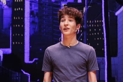 Manuel Fernández Burda y su visión del mundo de los adultos en Clubes Ted-Ed
