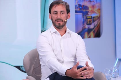 Manuel Frías, de Kavak, aseguró que la transparencia y la información ayudan a disolver las dudas de los clientes