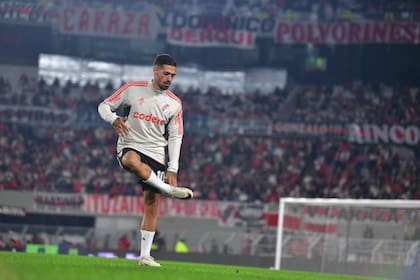 Manuel Lanzini aún no disputó minutos oficiales este año: ante Independiente tiene chances