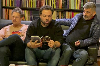 Manuel Troncoso junto con Nicolás Moguilevsky y Daniel Durand