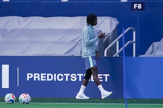 Suiza entrenó en Kansas City y espera por su estrella para el partido más importante de su historia