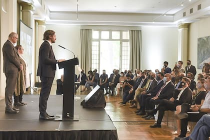 Manzur participó del homenaje que el Gobierno le rindió al fallecido excanciller Héctor Timerman