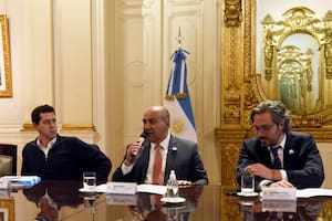 Manzur, Wado de Pedro y Cafiero