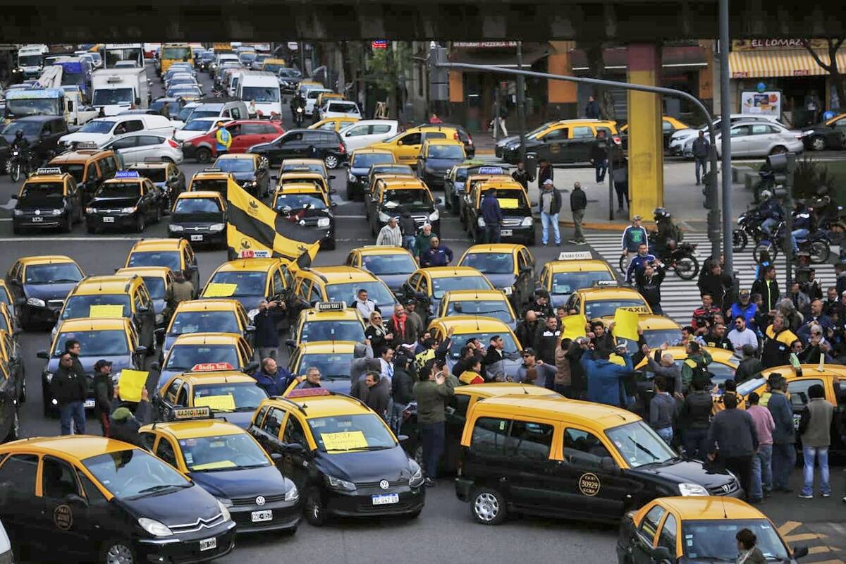 Mapa: los taxistas se movilizan en diez puntos de la ciudad para protestar contra Uber