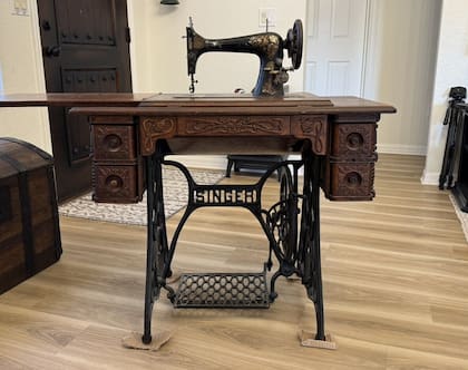 Máquina de coser antigua
