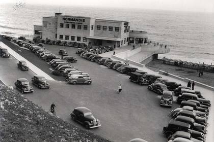 El edificio Normandie en Playa Grande, en una foto de 1940