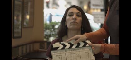 Mara en el rodaje del documental