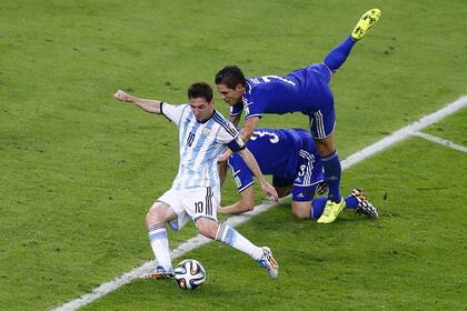 Maracaná, 2014: con este gol, Messi resuelve un debut complicado contra Bosnia