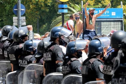 incidentes con la policía en la Avenida 9 de Julio