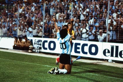 Maradona como un dios.