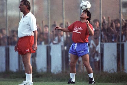 Maradona con Bilardo en Sevilla, una relación que terminó mal después de haber compartido dos mundiales en el seleccionado argentino