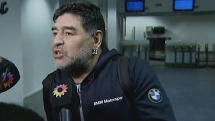 Maradona, en Ezeiza