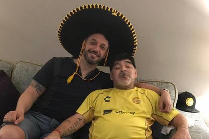 Maradona y su abogado Matías Morla