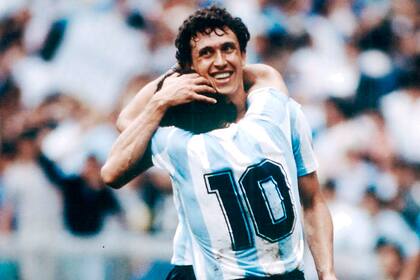Maradona y Valdano, en el Mundial México '86: el recuerdo de Diego, omnipresente en la vida de Jorge