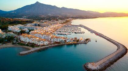 Marbella, balneario en la Costa de Sol de España donde Imperiale invirtió en inmuebles para lavar dinero. Allí también protagonizó una carrera con Ferraris en la que un amigo suyo mató a una persona.