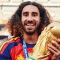 Marc Cucurella se tatuó la cara de Luis de la Fuente y mostró cómo le quedó