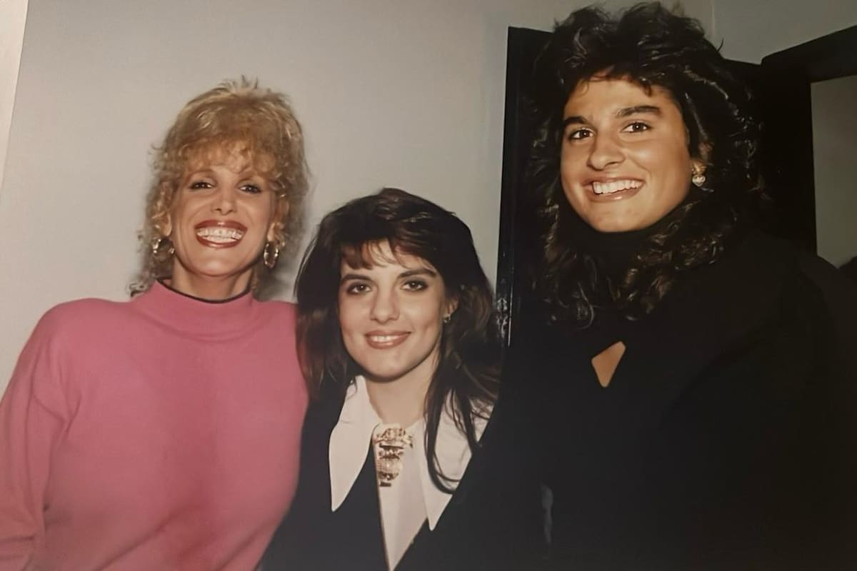 Marcela Berbari junto a Valeria Lynch y Gabriela Sabatini, en sus años de Indiscreciones