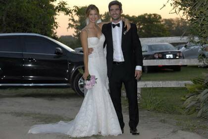 Marcela, espléndida junto a su marido