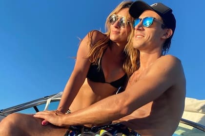 Marcela Tauro sigue con su novio, pese a algunos cortocircuitos
