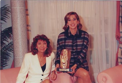 Marcela Tinayre (conductora que sucedió a Miccio) y Alicia Berger