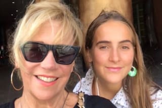 Las fotos inéditas de Ámbar de Benedictis que publicó Marcela Tinayre para saludarla por su cumpleaños 23