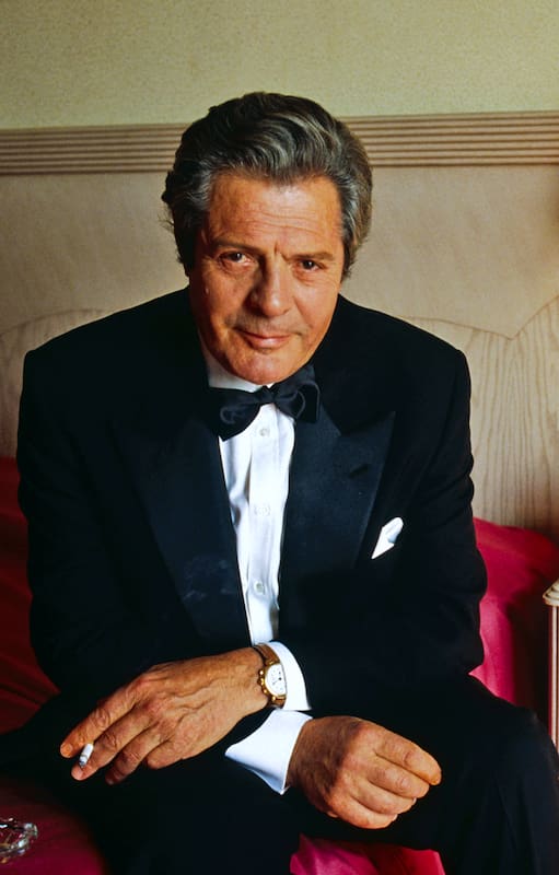 Marcello Mastroianni y todo su carisma