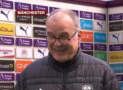 Los anteojos torcidos de Marcelo Bielsa