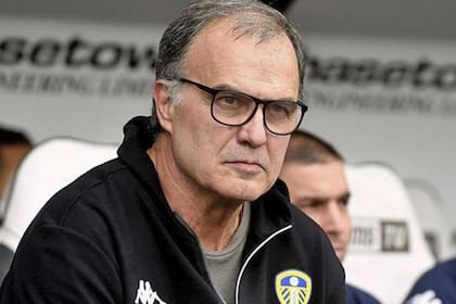 Bielsa debutó con un triunfo en Leeds: 3-1 a Stoke City el 5 de agosto de 2018