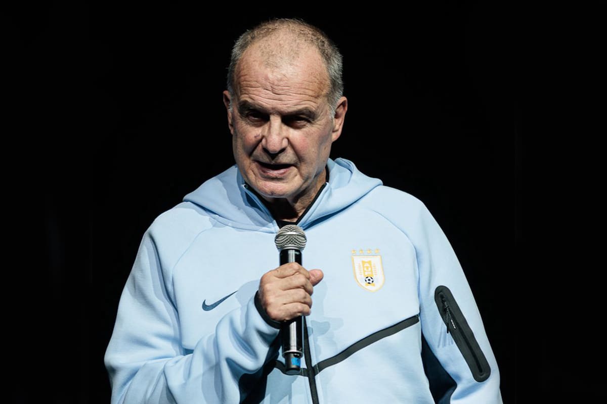 Marcelo Bielsa anuncia que se va de Uruguay post mundial