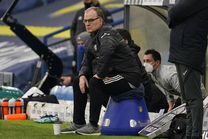 Marcelo Bielsa durante el partido que disputan el Leeds y el Brighton