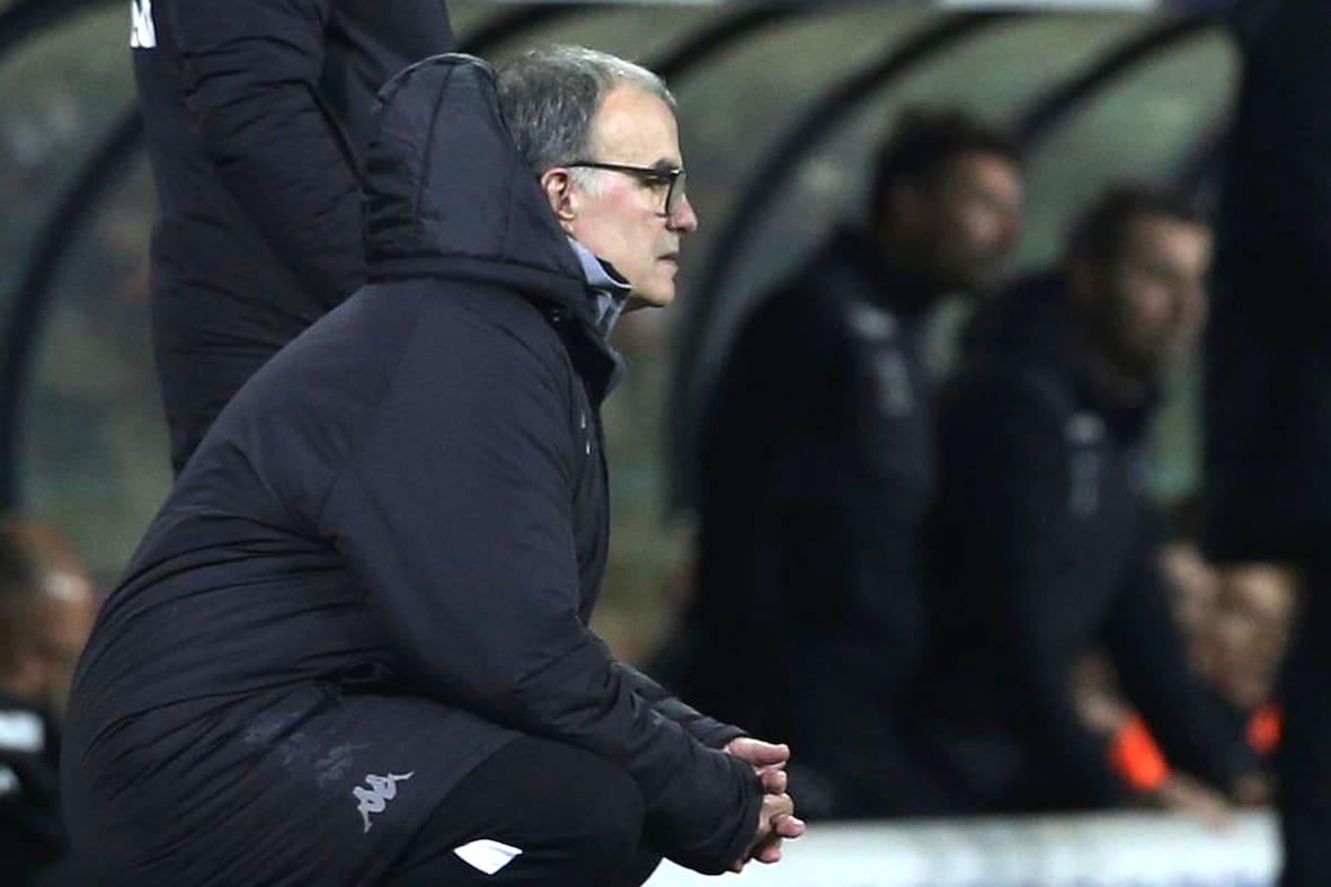 Marcelo Bielsa le ganó el duelo a Frank Lampard