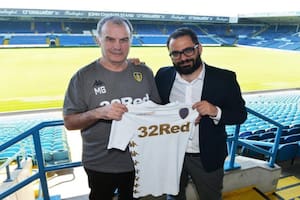 Marcelo Bielsa y Víctor Orta, director deportivo de Leeds United, en junio de 2018: se iniciaba el ciclo que terminó con el ascenso a la Premier League.