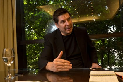 Marcelo Claure, Director Ejecutivo de SoftBank Latin America. Viene a reunirse con el Presidente por el lanzamiento de SoftBank Innovation Fund, el fondo de tecnología más grande centrado exclusivamente en el mercado latinoamericano de rápido crecimiento.