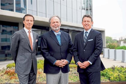 Marcelo Etchebarne, Roger Meltzer y Noah Mamet