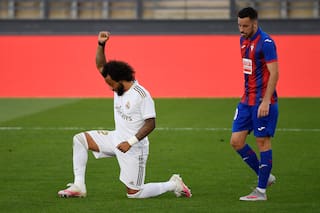 Ganó Real Madrid: los goles del triunfo, un homenaje a Di Stéfano... y Floyd