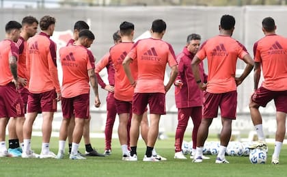 Marcelo Gallardo cuenta con 32 jugadores para el inicio de la pretemporada