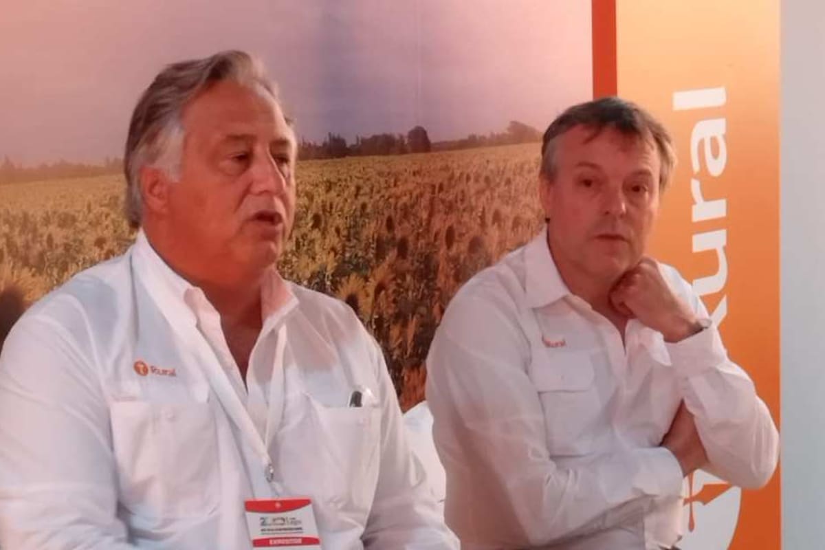 Marcelo Iraola, gerente de Banca Mayorista de Banco Galicia, y Hernán Busch, gerente de Banca Agropecuaria de Banco Galicia, en Expoagro 2026
