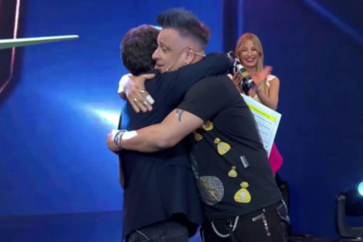 Marcelo Iripino lloró en Bienvenidos a bordo y Guido Kaczka lo consoló (Foto: Captura de video)