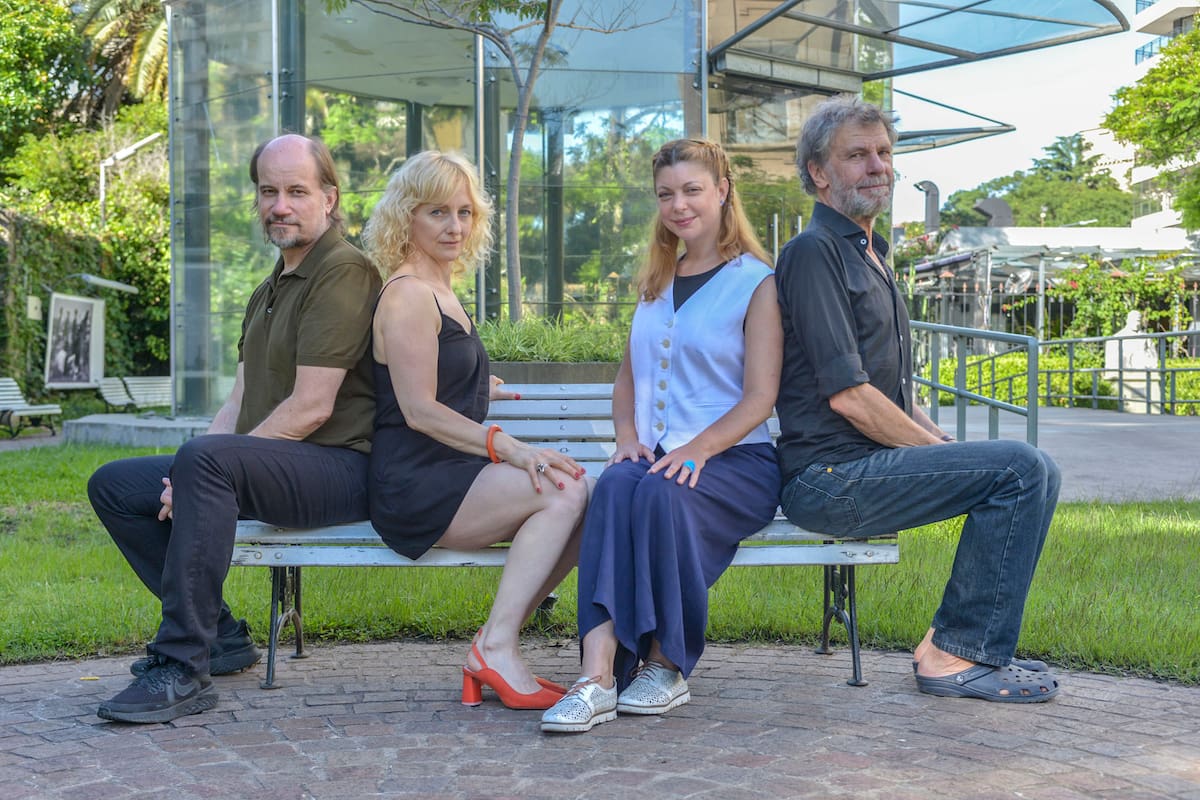 Marcelo Subiotto y Mara Bestelli; Malena Figó y Claudio Da Passano