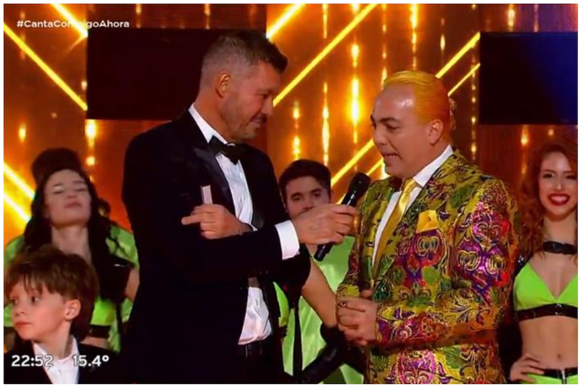 Marcelo Tinelli junto a Cristian Castro, una de las figuras internacionales que integran el jurado de Canta conmigo ahora