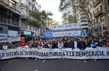 Marcha Universitaria