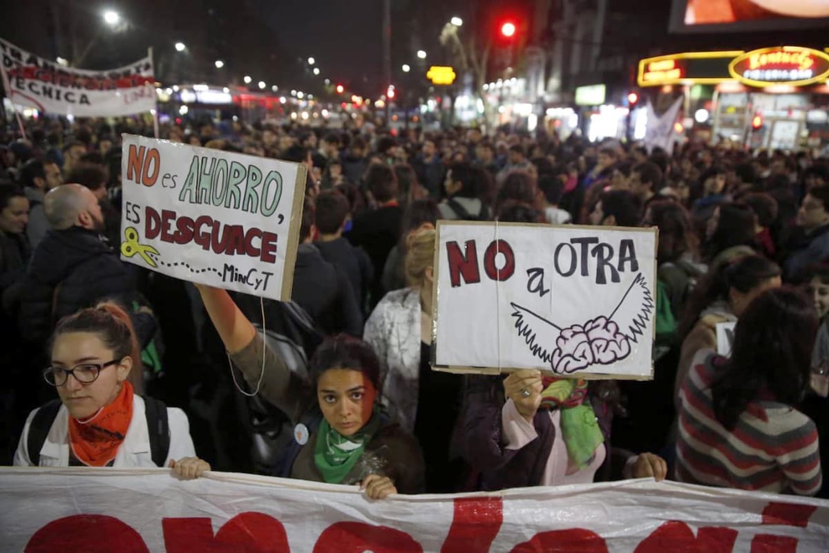 Marcha de investigadores en contra del ajuste