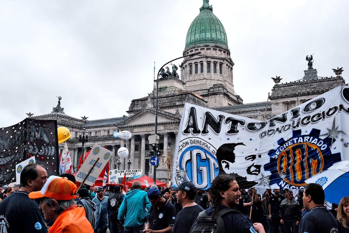 Marcha de la CGT y agrupaciones de izquierda