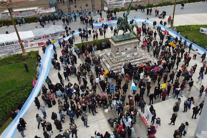Marcha de las Piedras en Plaza de Mayo. Sábado 4 de septiembre de 2021