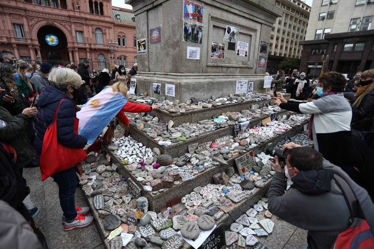 Marcha de las Piedras en Plaza de Mayo. Sábado 4 de septiembre de 2021