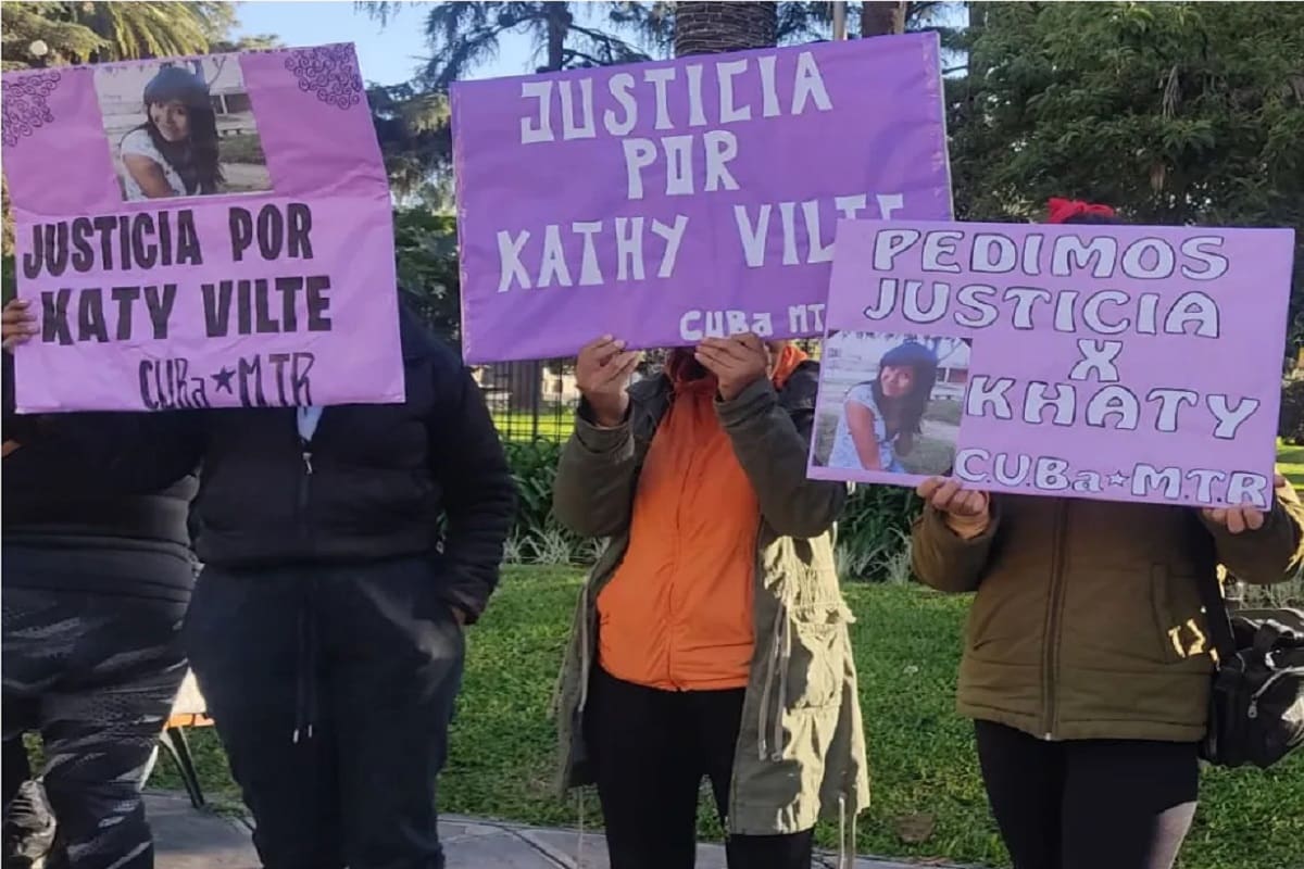 Marcha en San Salvador de Jujuy por el femicidio de Katherine Vilte, que sigue impune tras 12 años