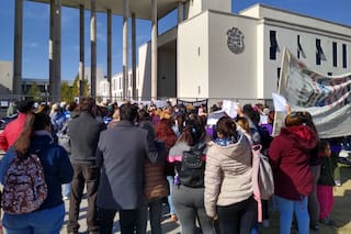 Con la presencia del hermano y las críticas del hijo, hubo un acto por la víctima